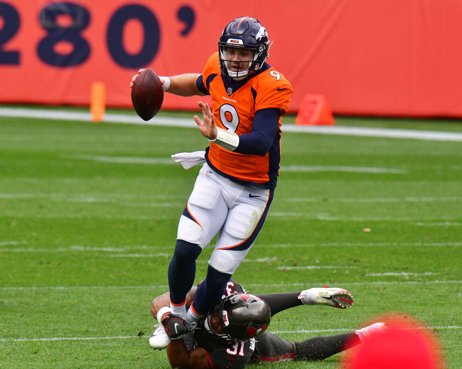 092820-s-broncos 01.JPG